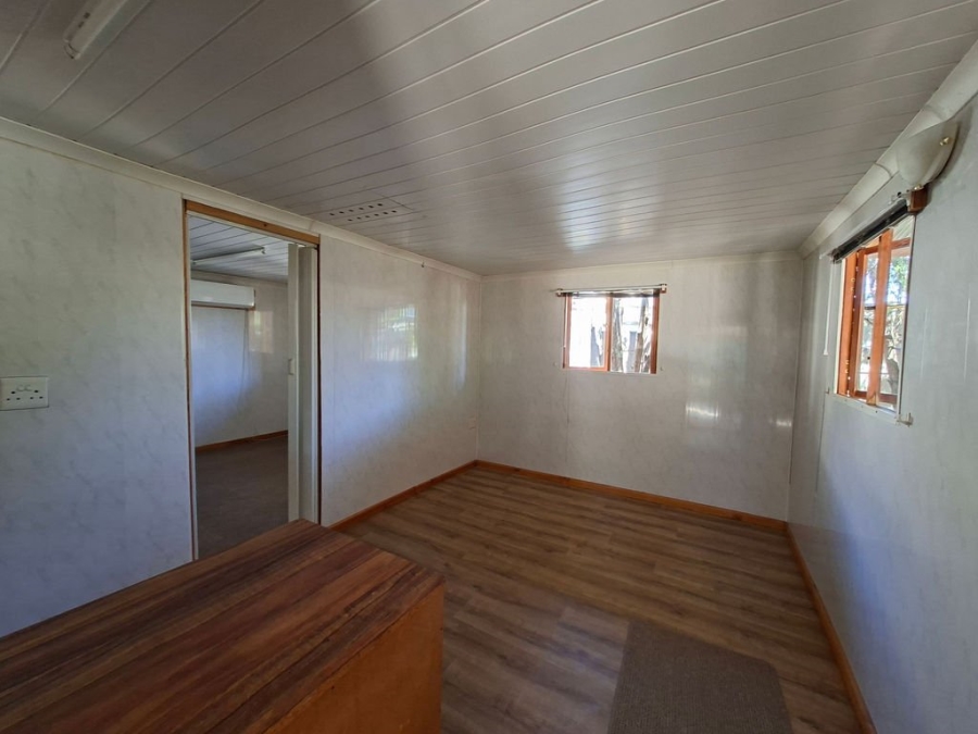 To Let 1 Bedroom Property for Rent in Klawer Western Cape